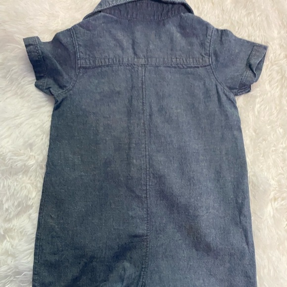 Carter’s 12 month denim romper jumpsuit short sleeves shorts - Picture 3 of 3